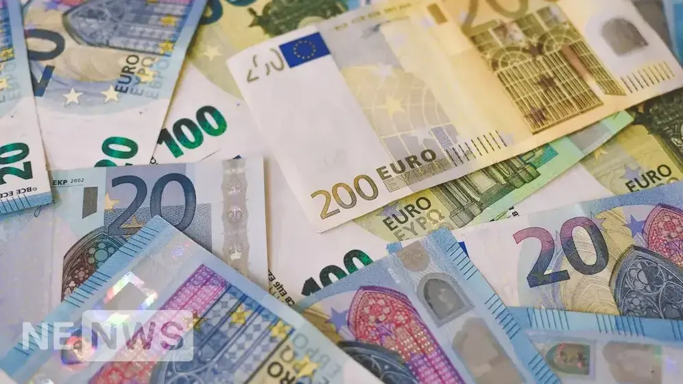 Banknoty euro różnych nominałów
