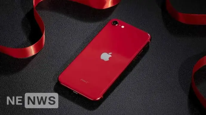 Чому люди не купують iPhone SE 3?