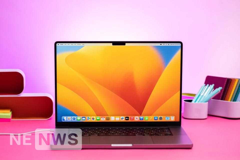 Apple-MacBook-Pro-M2-Max-огляд Apple MacBook Pro 14 (2023, M2 Pro und M2 Max) Laptop im Test: Der beste Laptop. Eigenschaften und Tests.