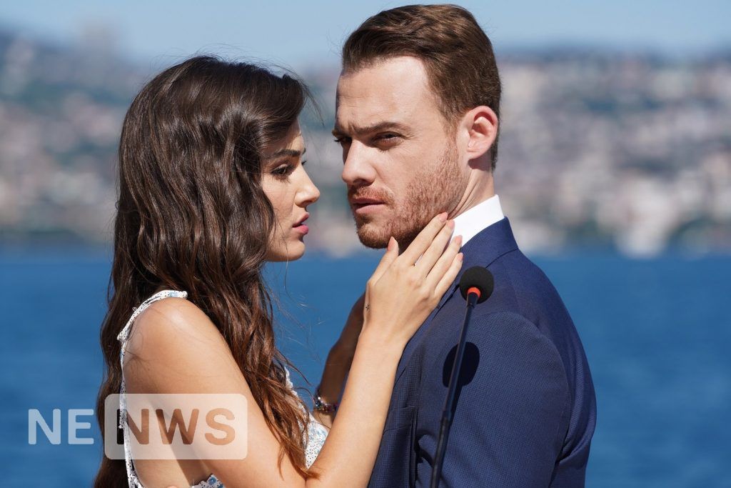 extrait de L'amour dans l'air (Sen Çal Kapimi)