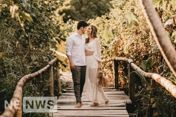 Compliment a Girl: 110 Heartfelt Phrases to Melt Her Heart