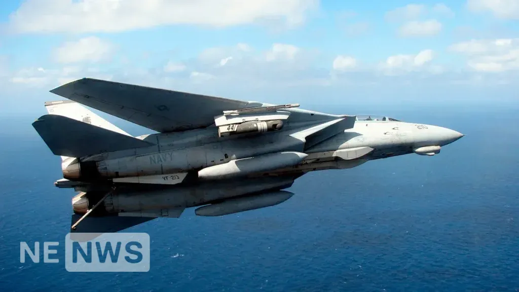 Коли F14 здійснив останній політ?