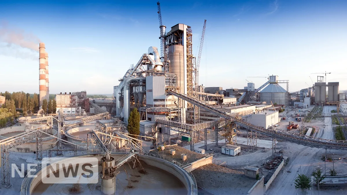 Інвестиції у відбудову – міжнародний інвестор CRH купує два цементні заводи в Україні