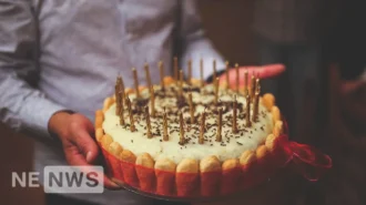 Привітання з днем народження хлопцю – найкращі побажання в прозі, картинках