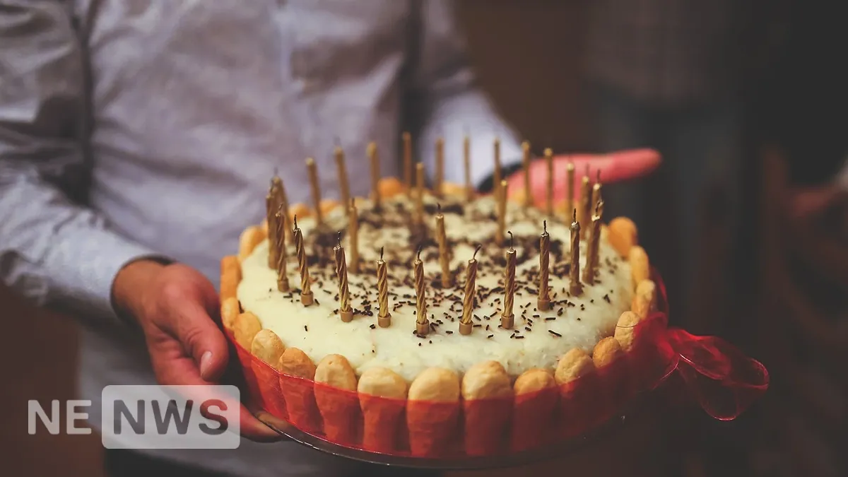 Życzenia urodzinowe dla chłopaka – najlepsze życzenia w prozie i obrazkach