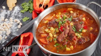 Jak przygotować prawdziwy huculski bogracz: przepis i historia sycącej zupy