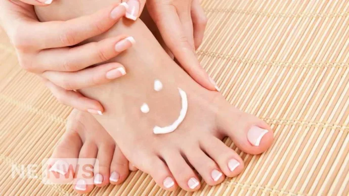 Чому виникають бородавки на стопі та як зрозуміти, чи це бородавка?