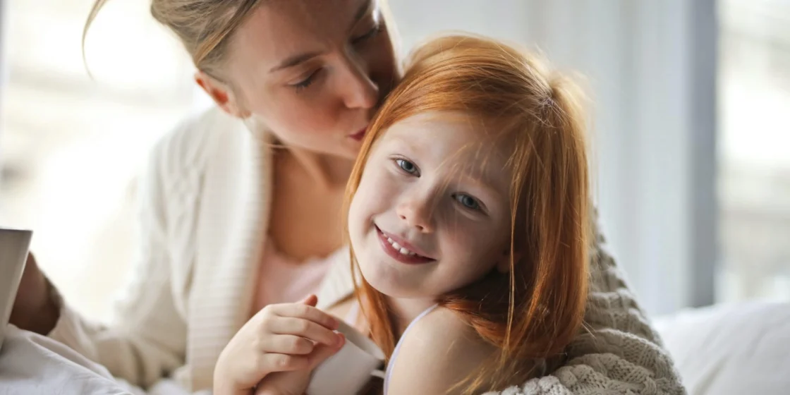 Де знайти вірш про маму? Красиві й щирі рядки сучасних віршів українською