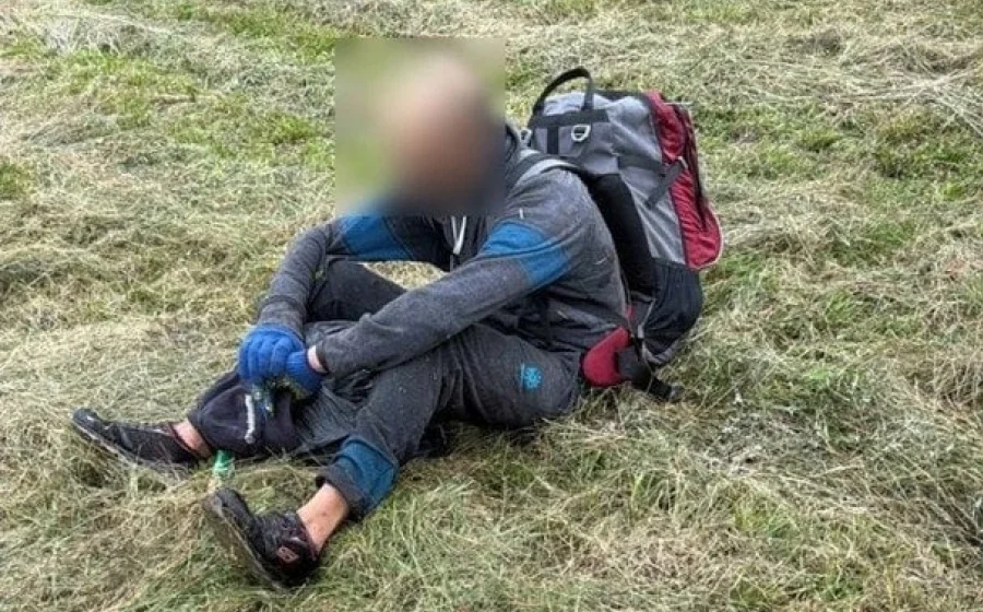 Житель Сміли намагався заволодіти зброєю прикордонника біля кордону з Білоруссю