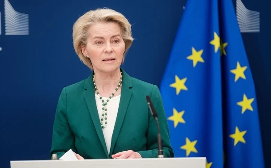 Європарламент розгляне вотум недовіри Урсулі фон дер Ляєн