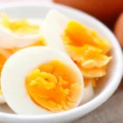 How Much Protein Is in an Egg? A Table of Protein-Rich Foods