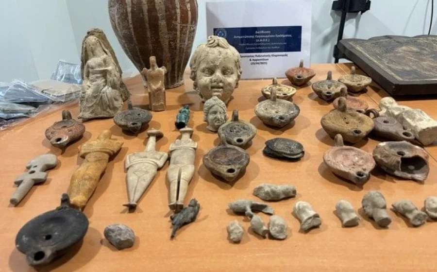 Археологічна сенсація: незаймана гробниця під пильним дослідженням сучасних методик