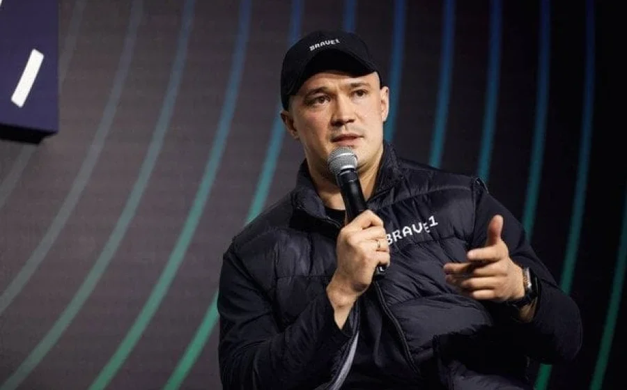 Михайло Федоров про майбутнє FPV-дронів: «Рої» та розумні технології