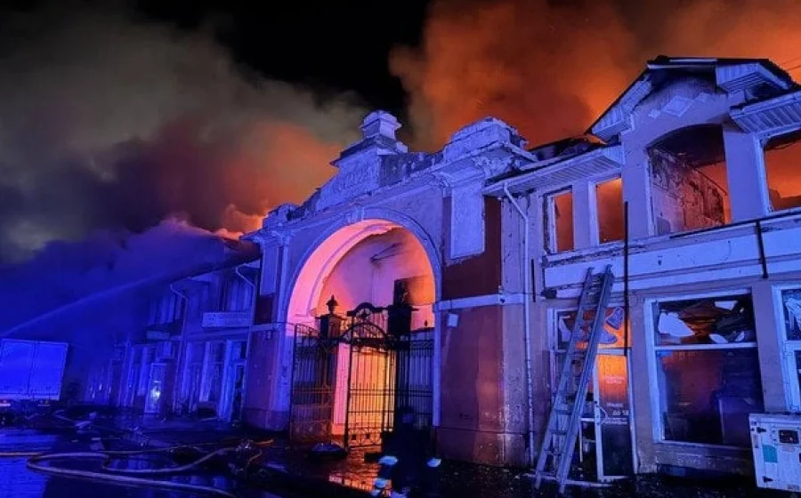 Російські “шахеди” вдарили по Одесі: трагедія в житловому будинку