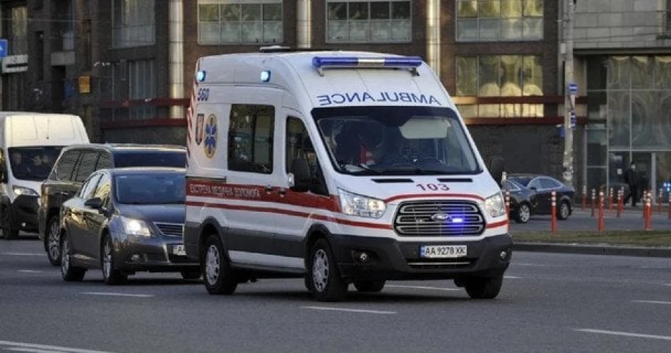Небезпечна знахідка: хлопець випадково підірвав гранату на подвір’ї бабусі