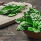 Gesundheitliche Vorteile von Spinat – Studien und Meinungen von Ernährungsberatern (2026)