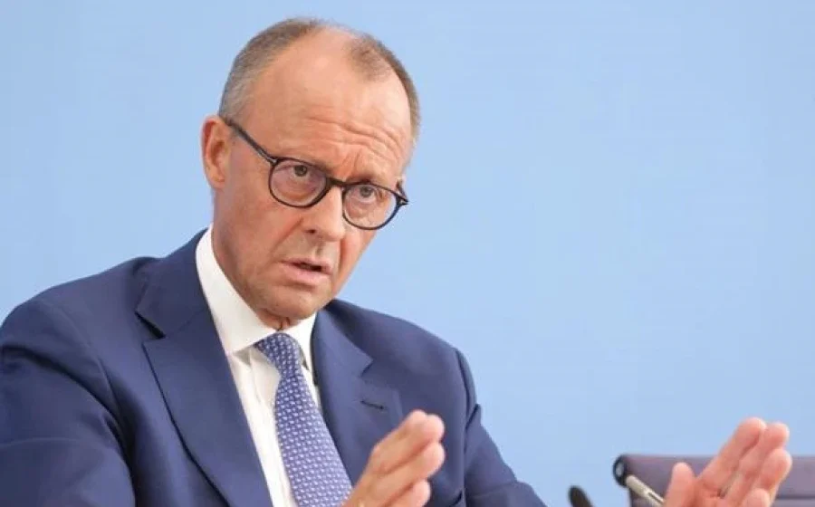 Німеччина зупинила обговорення відправки військ в Україну: Берлін зосереджується на фінансуванні ЗСУ