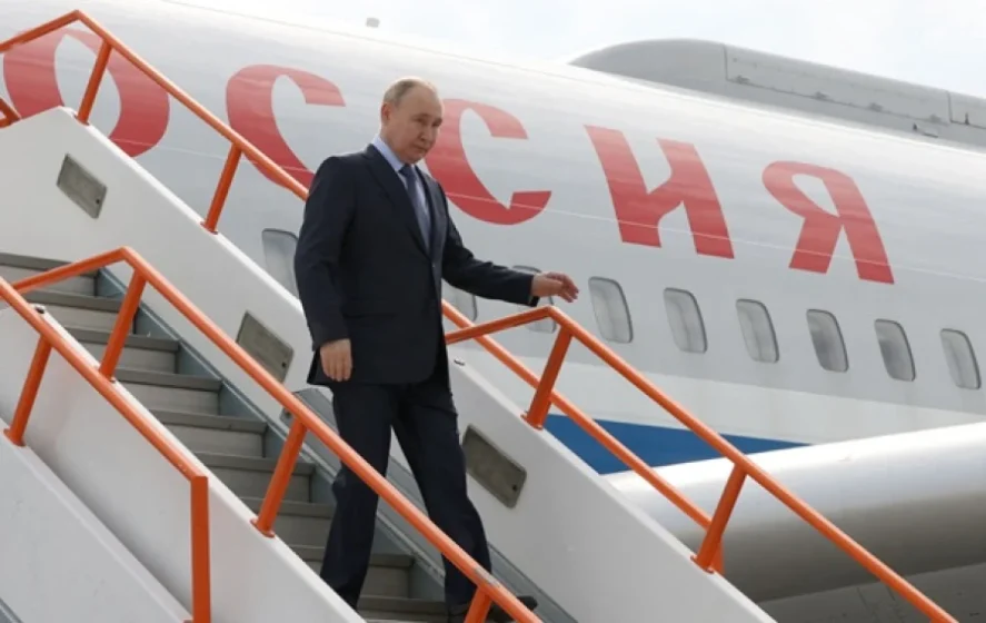 Обхідний маршрут для Путіна: санкції змінюють авіаційні плани