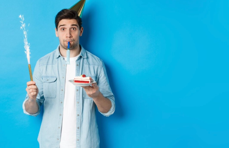 Kreatywne życzenia urodzinowe dla mężczyzny