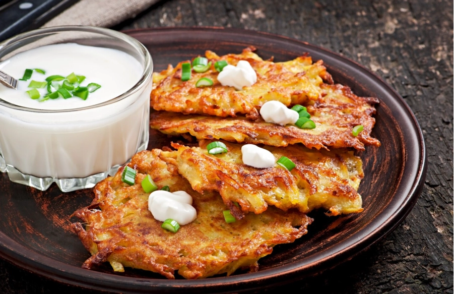 Деруни з фаршем — рецепт приготування страви з фаршу