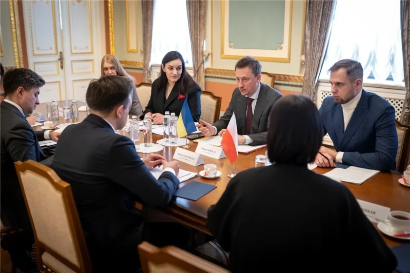 Польща й Україна стартують підготовку до URC-2026: інвестиції, приватизація та кооперація з BGK – ключові домовленості